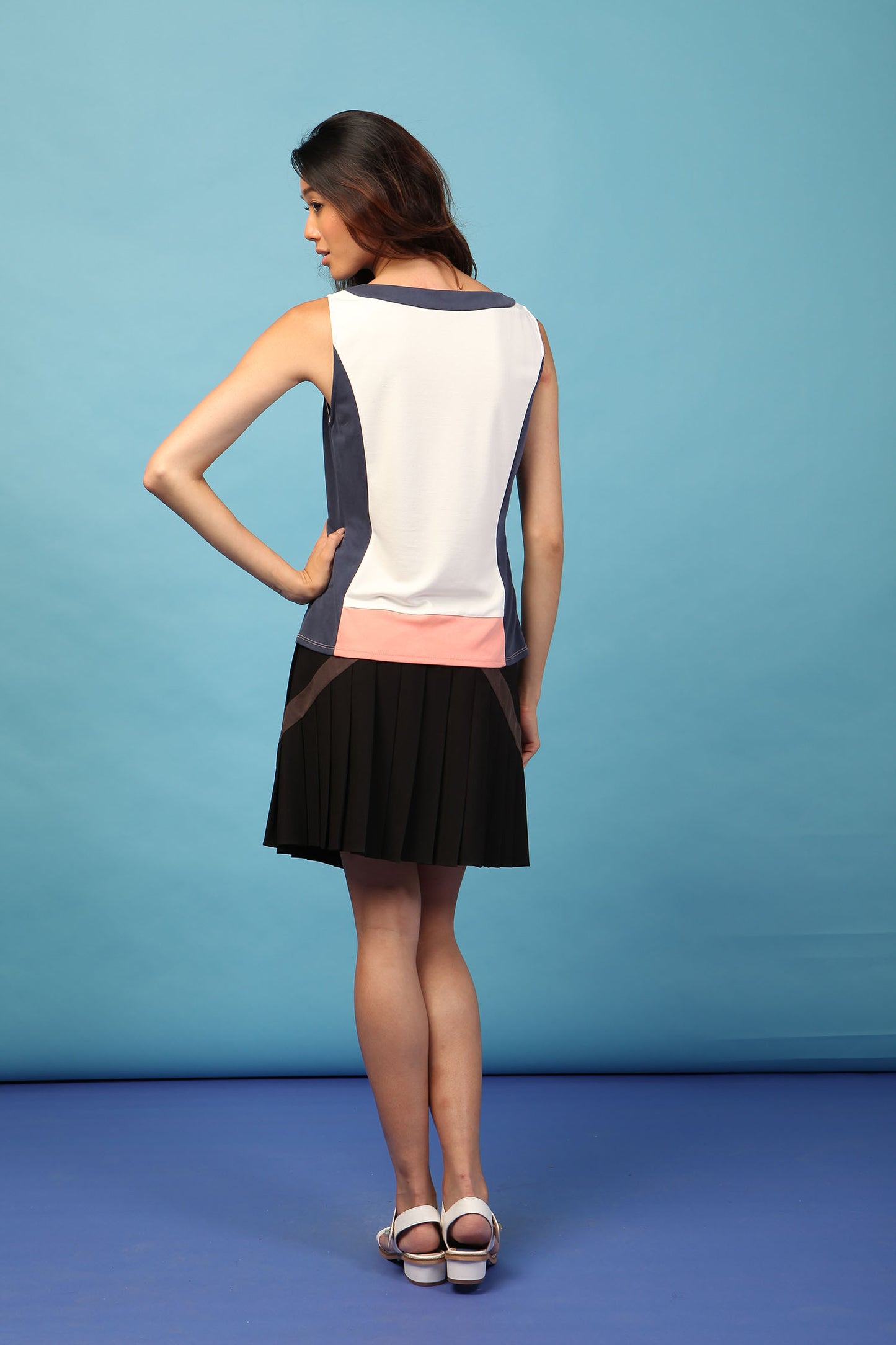 Cindy + Johnny Trendsetter Colorblock Top