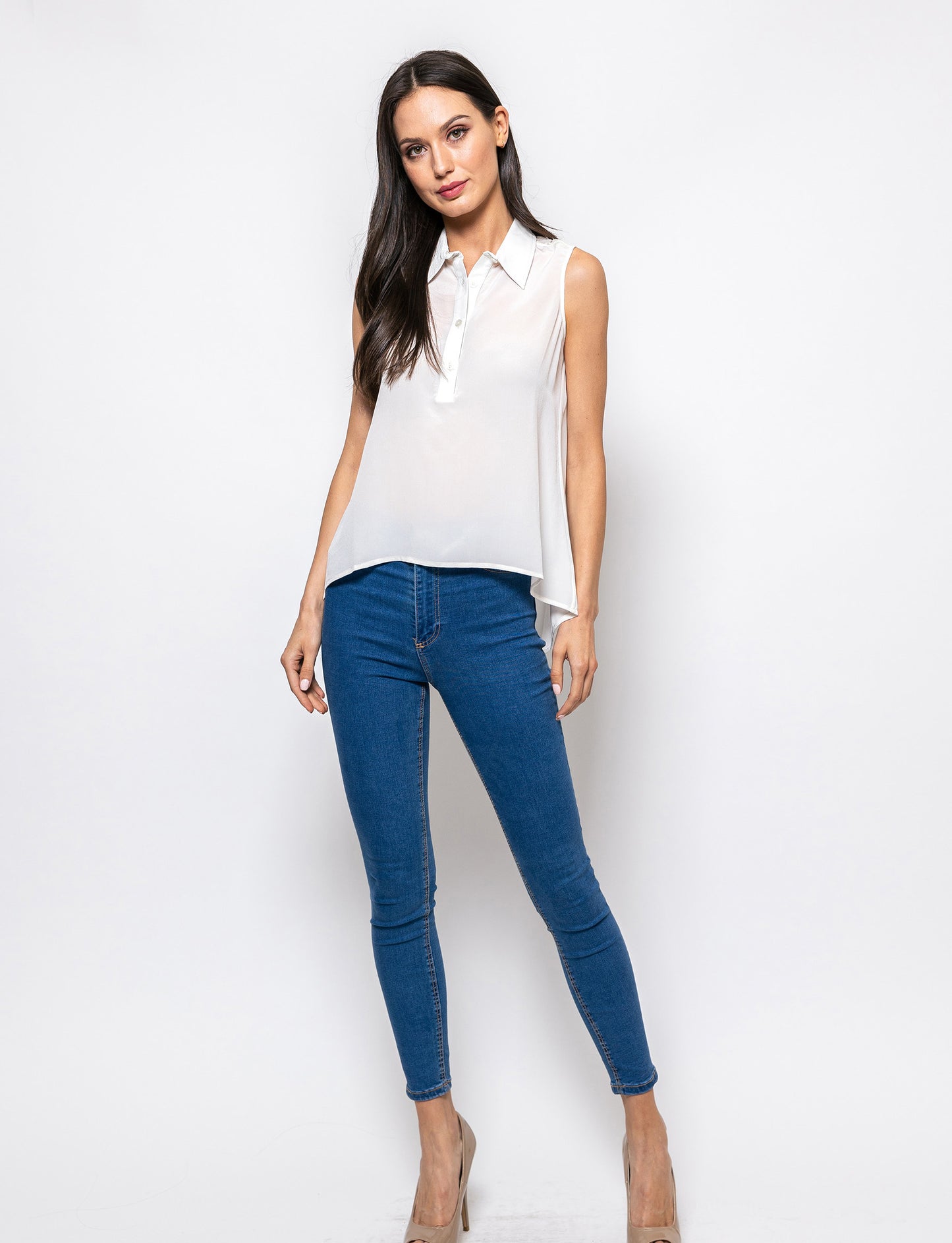 Simply Me Kylie Sleeveless Collared Blouse