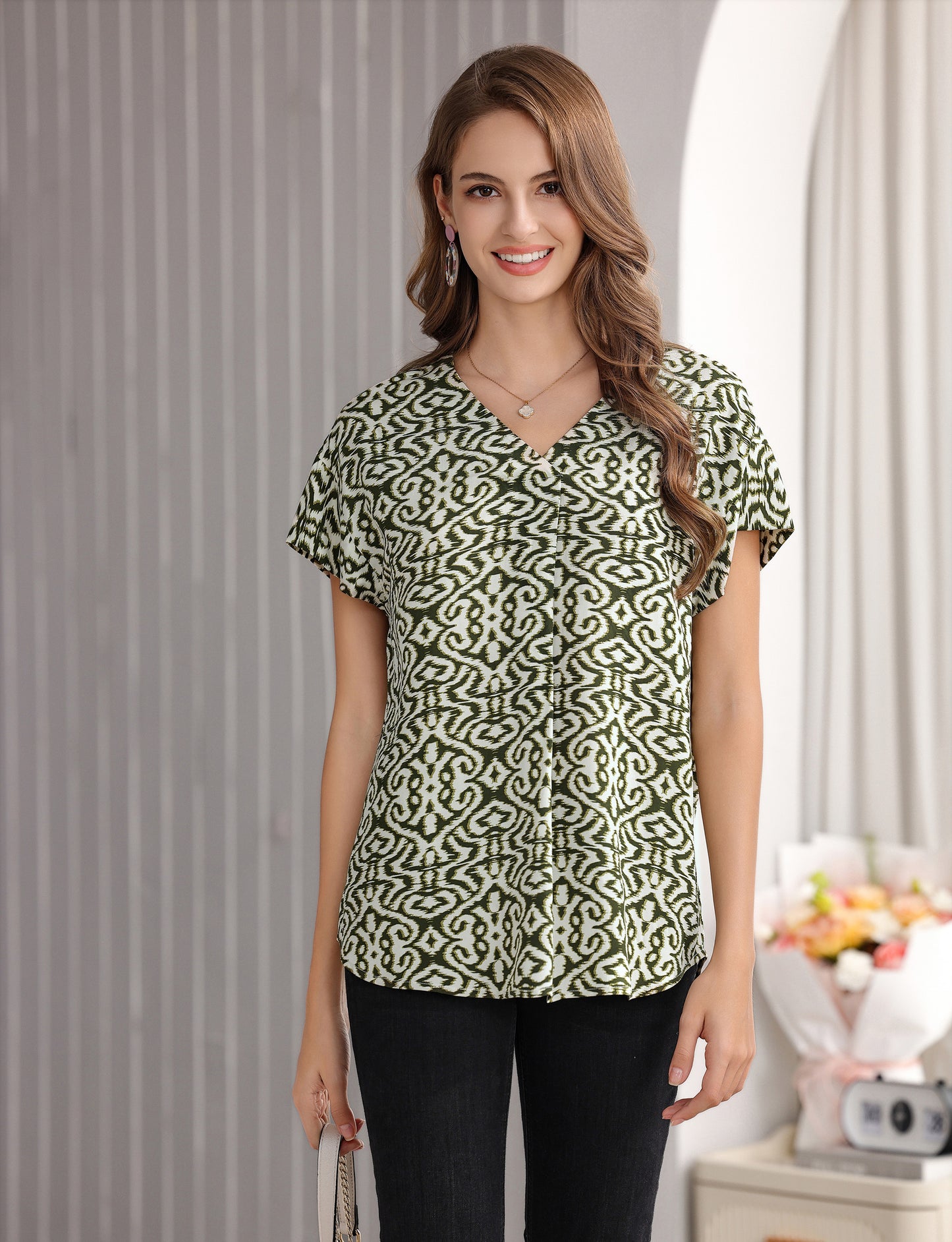 Women's Pullover Tunic Top with Short-Sleeves, Abstract Print