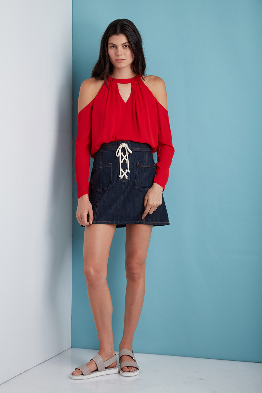 Long Sleeve Cold Shoulder Em Top