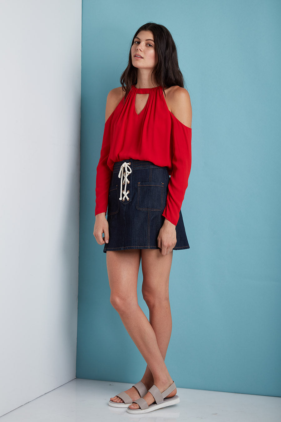 Long Sleeve Cold Shoulder Em Top