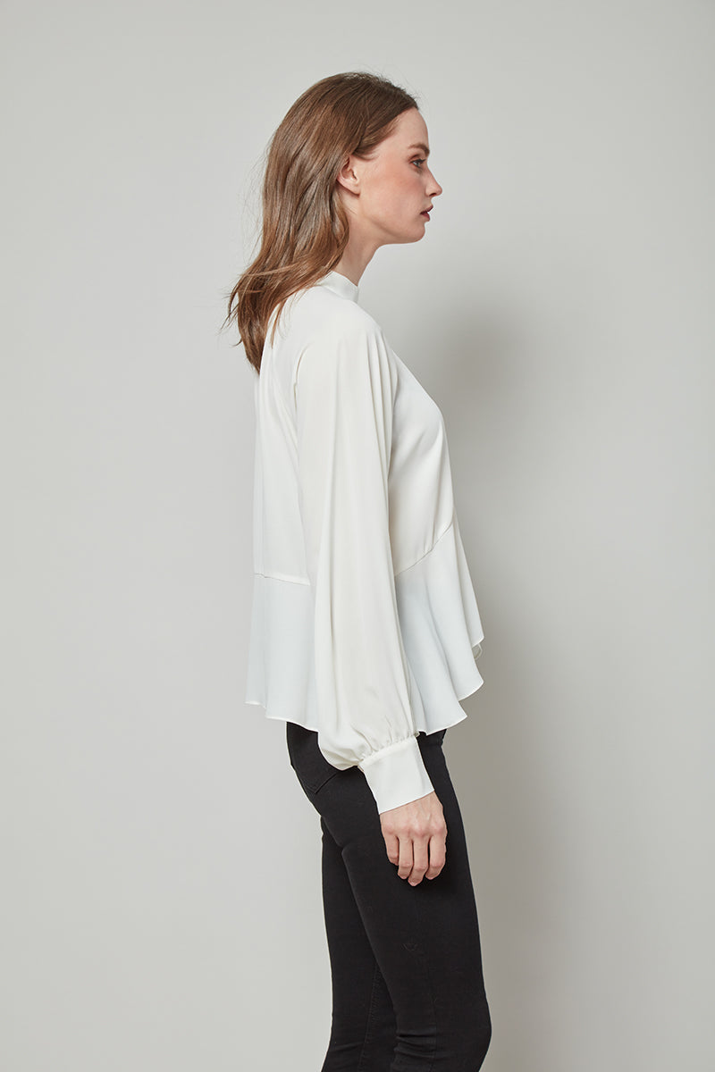 JERI Long Sleeve Top w/ Keyhole Neckline