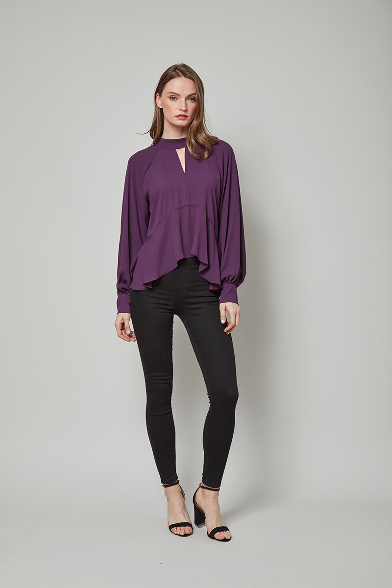 JERI Long Sleeve Top w/ Keyhole Neckline